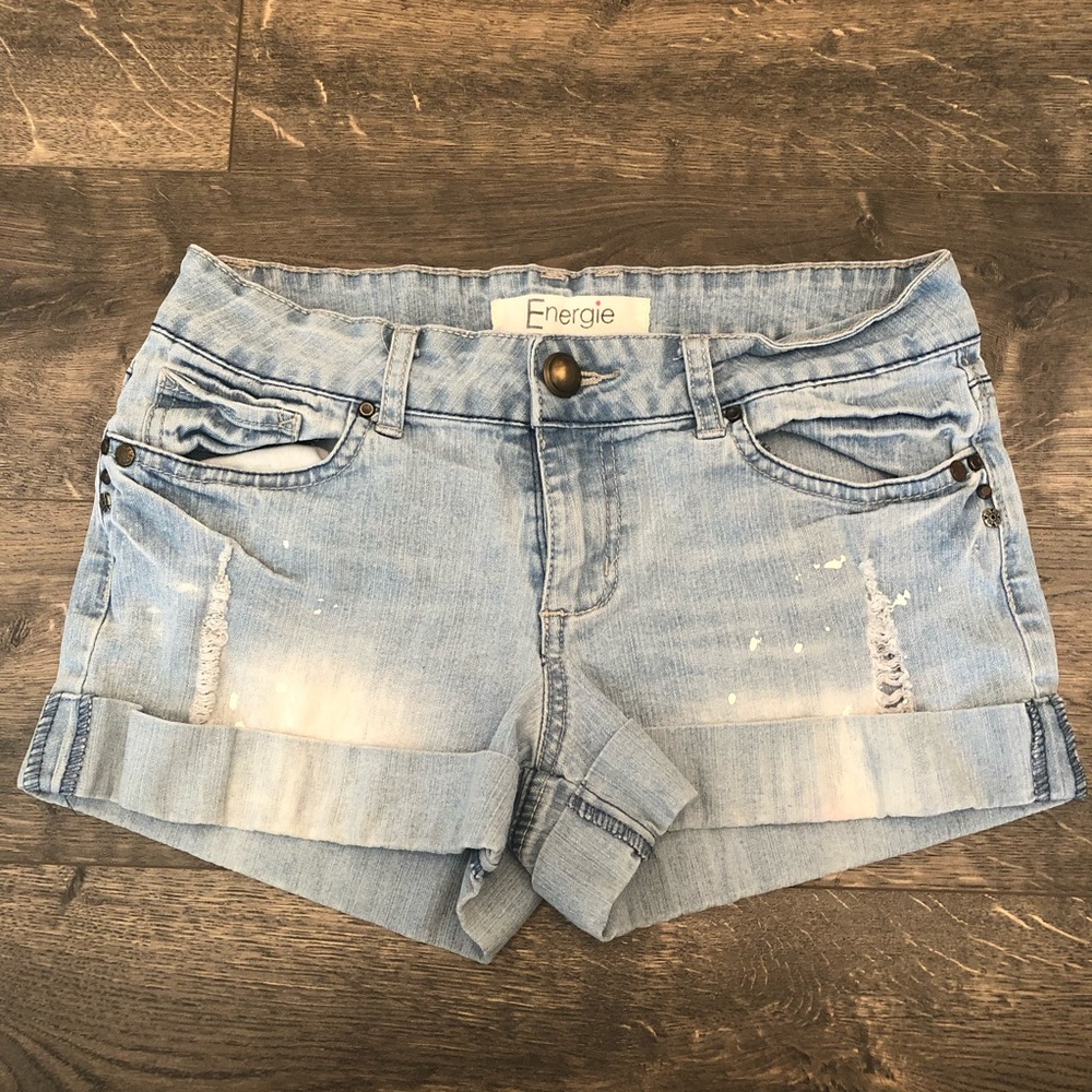 Light Distresses Denim Shorts